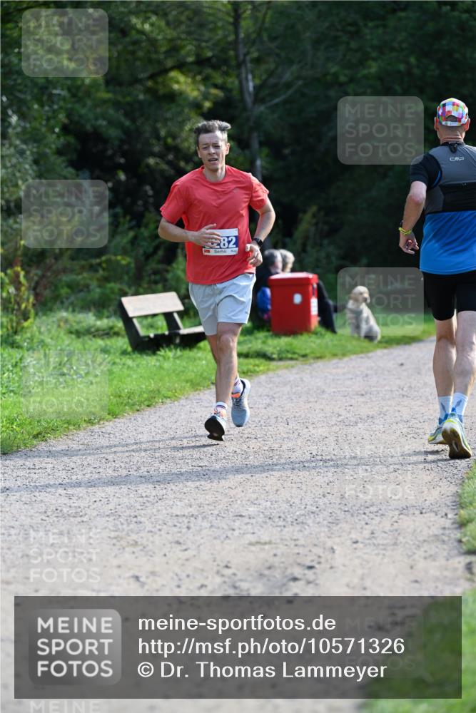 27.09.2026 - 35. Volkslauf durch das schöne Alstertal Dr. Thomas Lammeyer http://msf.ph/oto/10571326 27.09.2026 11:18:27 Laufen 82 meine-sportfotos.de