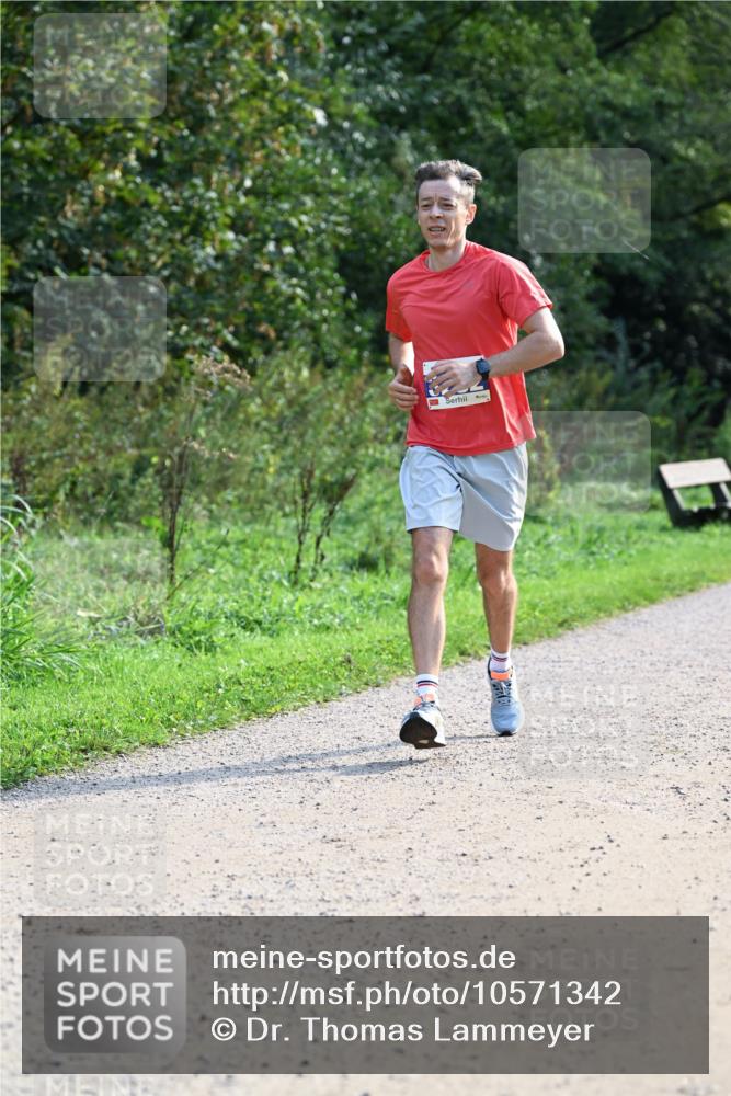27.09.2026 - 35. Volkslauf durch das schöne Alstertal Dr. Thomas Lammeyer http://msf.ph/oto/10571342 27.09.2026 11:18:29 Laufen  meine-sportfotos.de