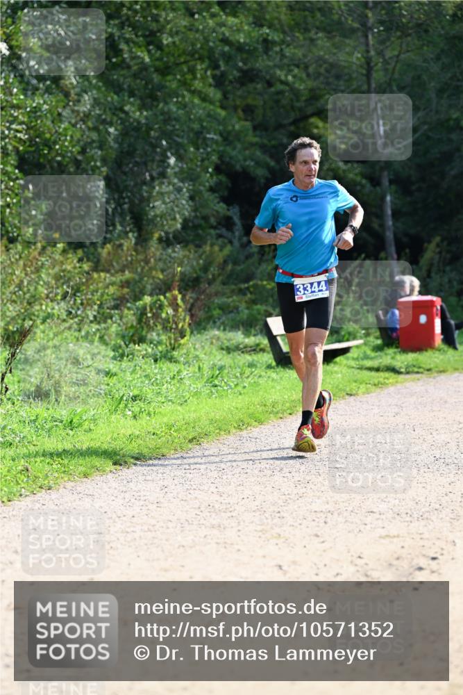 27.09.2026 - 35. Volkslauf durch das schöne Alstertal Dr. Thomas Lammeyer http://msf.ph/oto/10571352 27.09.2026 11:18:33 Laufen 3344 meine-sportfotos.de