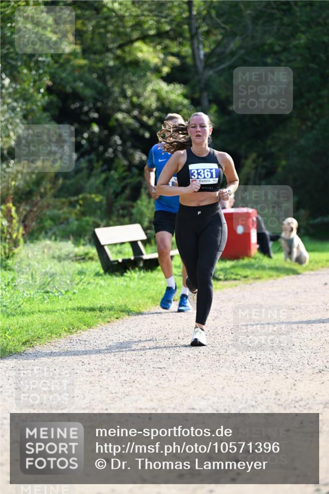 27.09.2026 - 35. Volkslauf durch das schöne Alstertal Dr. Thomas Lammeyer http://msf.ph/oto/10571396 27.09.2026 11:18:47 Laufen 3361, 121 meine-sportfotos.de