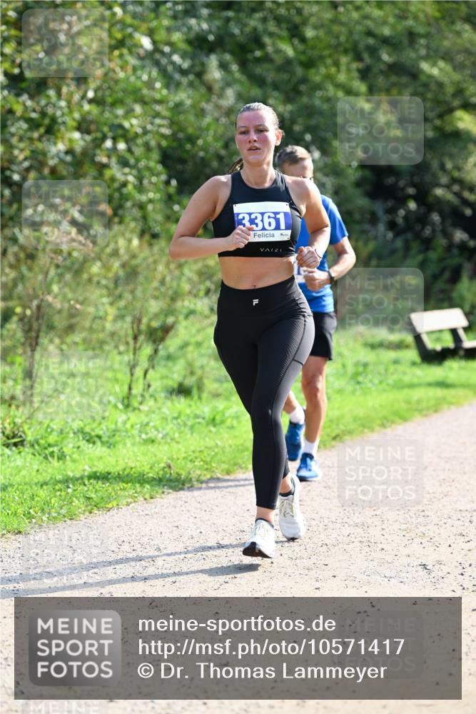 27.09.2026 - 35. Volkslauf durch das schöne Alstertal Dr. Thomas Lammeyer http://msf.ph/oto/10571417 27.09.2026 11:18:50 Laufen 3361 meine-sportfotos.de