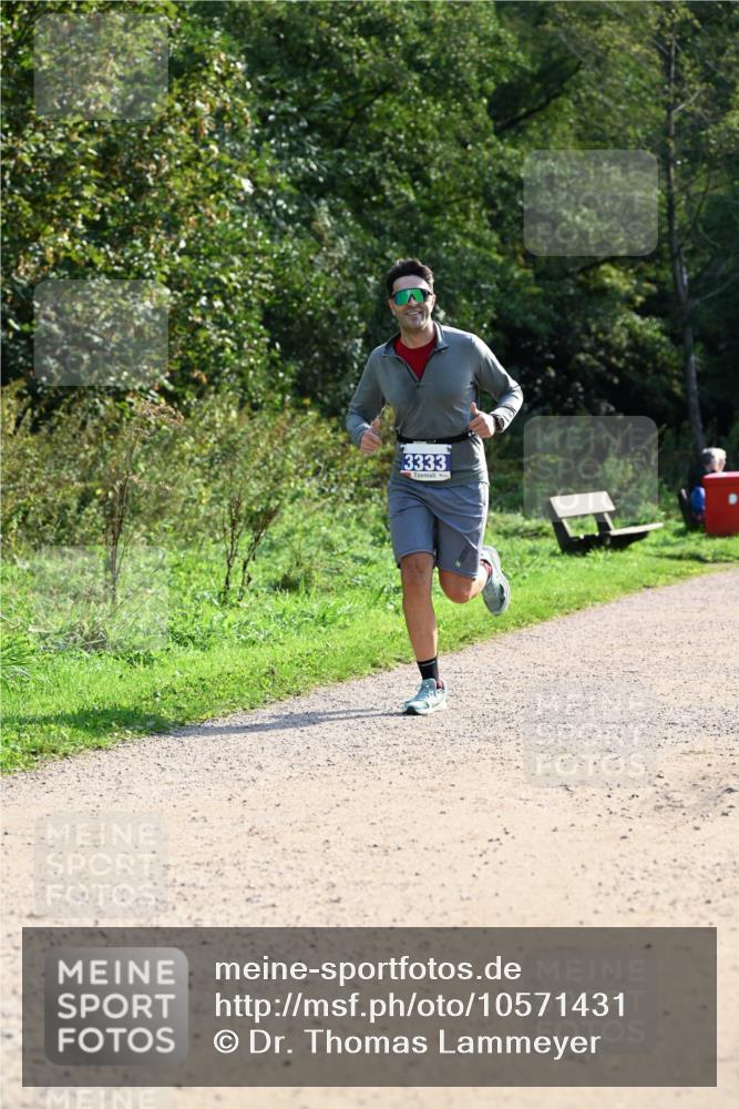 27.09.2026 - 35. Volkslauf durch das schöne Alstertal Dr. Thomas Lammeyer http://msf.ph/oto/10571431 27.09.2026 11:18:53 Laufen 3333 meine-sportfotos.de
