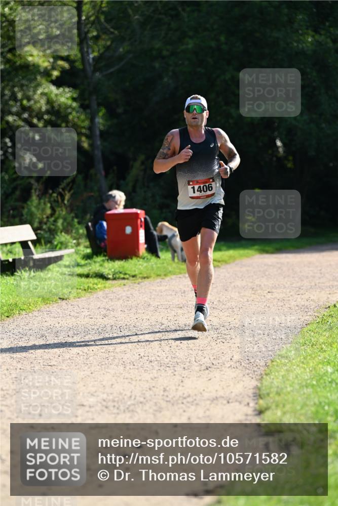 27.09.2026 - 35. Volkslauf durch das schöne Alstertal Dr. Thomas Lammeyer http://msf.ph/oto/10571582 27.09.2026 11:19:36 Laufen 1406 meine-sportfotos.de
