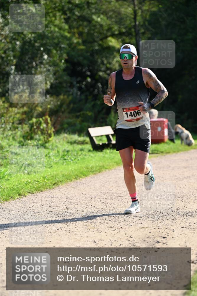 27.09.2026 - 35. Volkslauf durch das schöne Alstertal Dr. Thomas Lammeyer http://msf.ph/oto/10571593 27.09.2026 11:19:37 Laufen 1406 meine-sportfotos.de