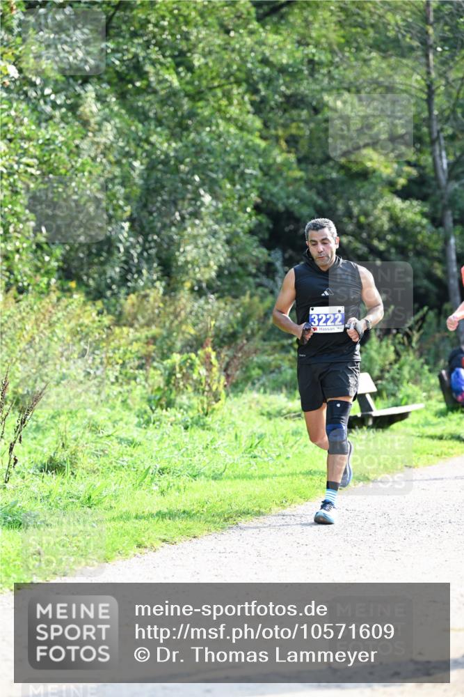 27.09.2026 - 35. Volkslauf durch das schöne Alstertal Dr. Thomas Lammeyer http://msf.ph/oto/10571609 27.09.2026 11:19:46 Laufen 3222 meine-sportfotos.de