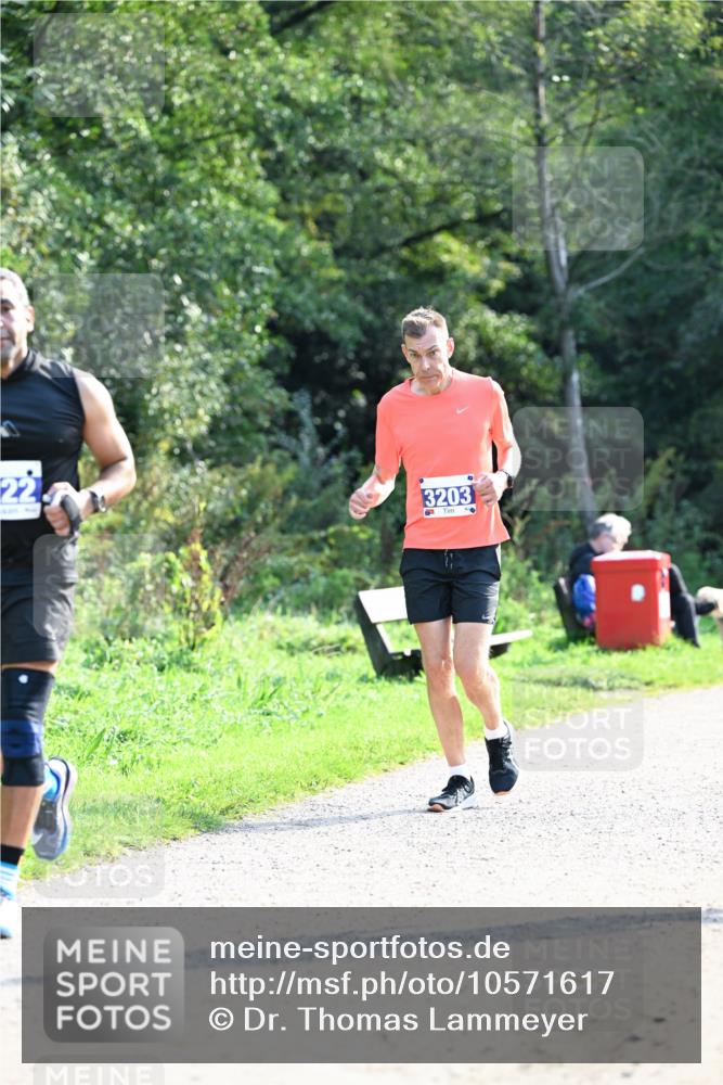 27.09.2026 - 35. Volkslauf durch das schöne Alstertal Dr. Thomas Lammeyer http://msf.ph/oto/10571617 27.09.2026 11:19:47 Laufen 22, 3203 meine-sportfotos.de