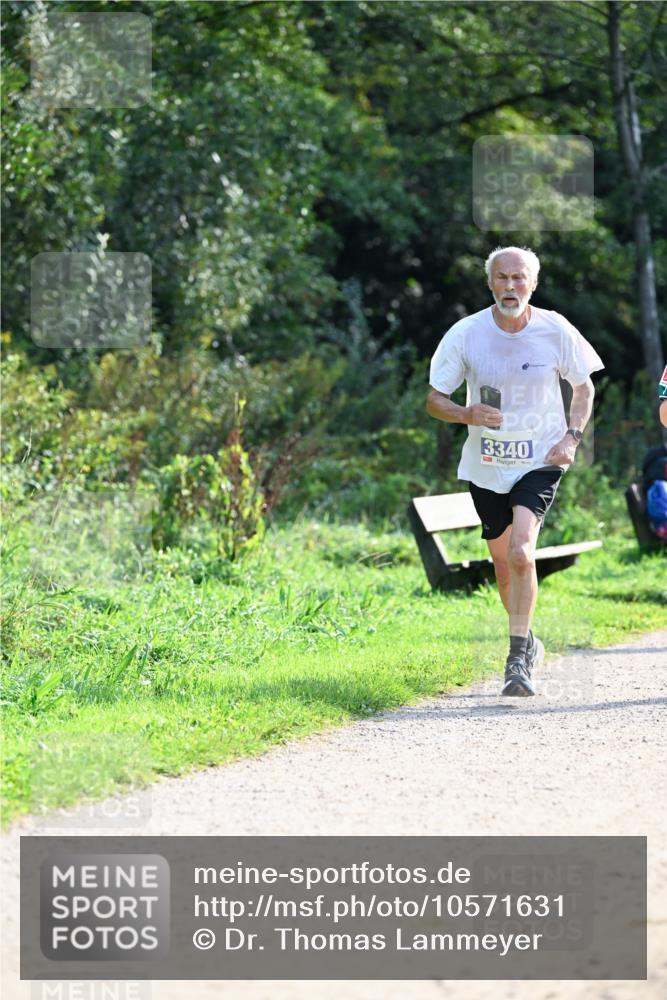 27.09.2026 - 35. Volkslauf durch das schöne Alstertal Dr. Thomas Lammeyer http://msf.ph/oto/10571631 27.09.2026 11:19:52 Laufen 3340 meine-sportfotos.de