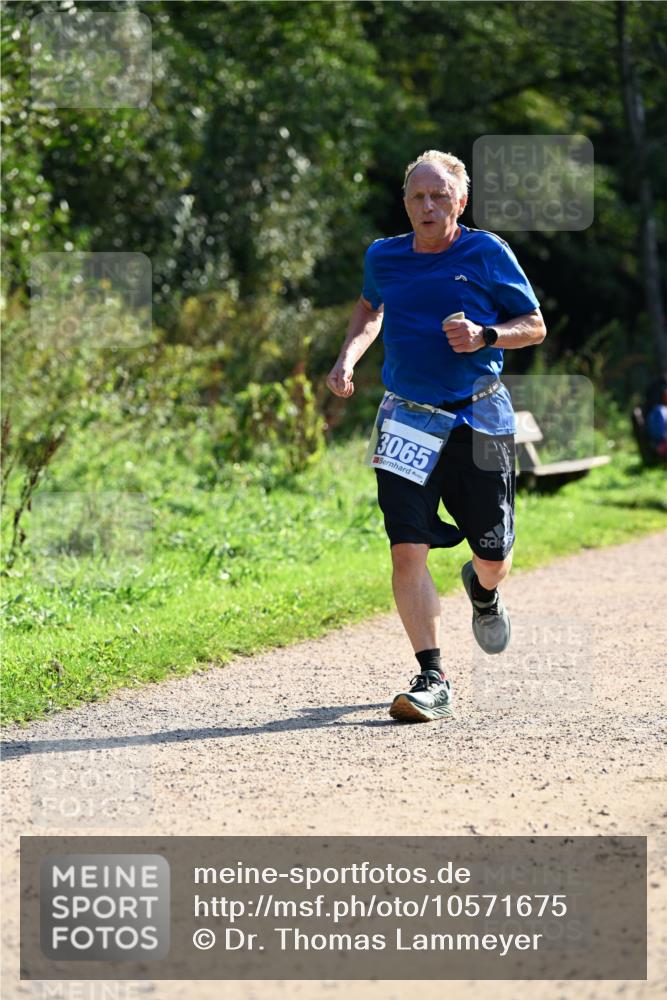27.09.2026 - 35. Volkslauf durch das schöne Alstertal Dr. Thomas Lammeyer http://msf.ph/oto/10571675 27.09.2026 11:20:00 Laufen 3065 meine-sportfotos.de