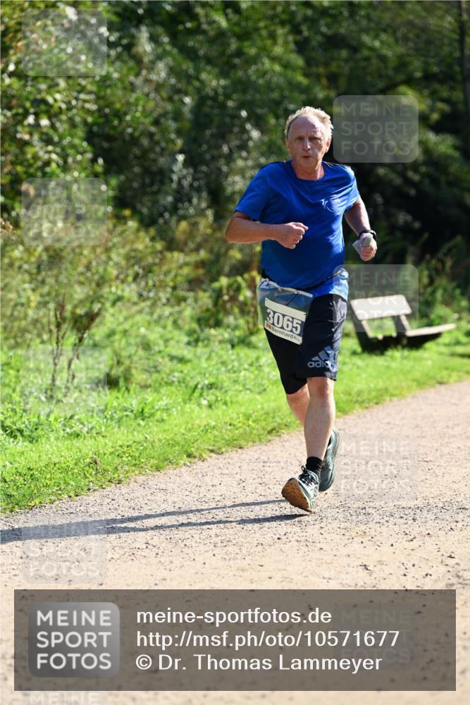 27.09.2026 - 35. Volkslauf durch das schöne Alstertal Dr. Thomas Lammeyer http://msf.ph/oto/10571677 27.09.2026 11:20:00 Laufen 3065 meine-sportfotos.de