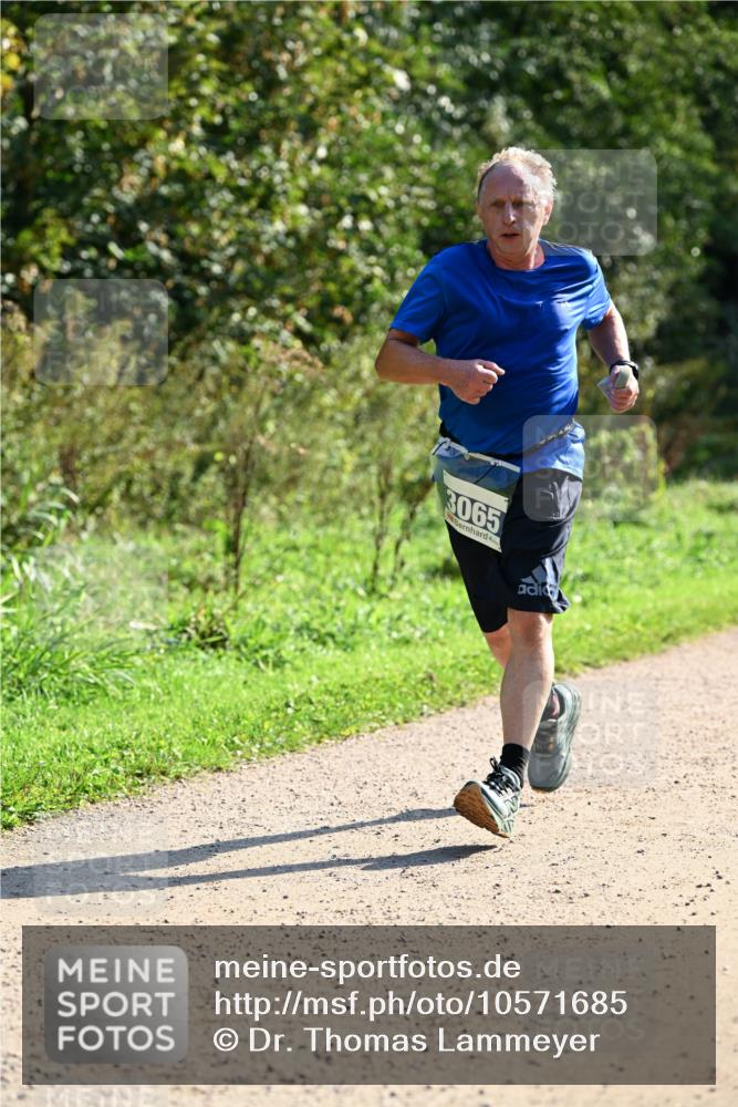 27.09.2026 - 35. Volkslauf durch das schöne Alstertal Dr. Thomas Lammeyer http://msf.ph/oto/10571685 27.09.2026 11:20:01 Laufen 3065 meine-sportfotos.de