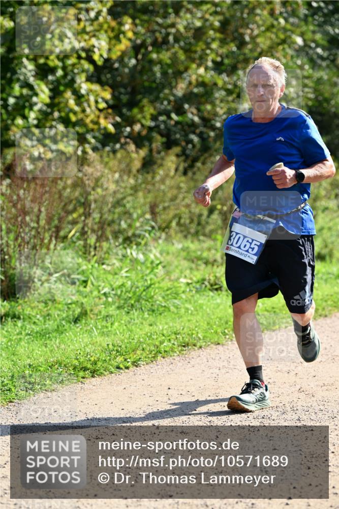 27.09.2026 - 35. Volkslauf durch das schöne Alstertal Dr. Thomas Lammeyer http://msf.ph/oto/10571689 27.09.2026 11:20:01 Laufen 3065 meine-sportfotos.de