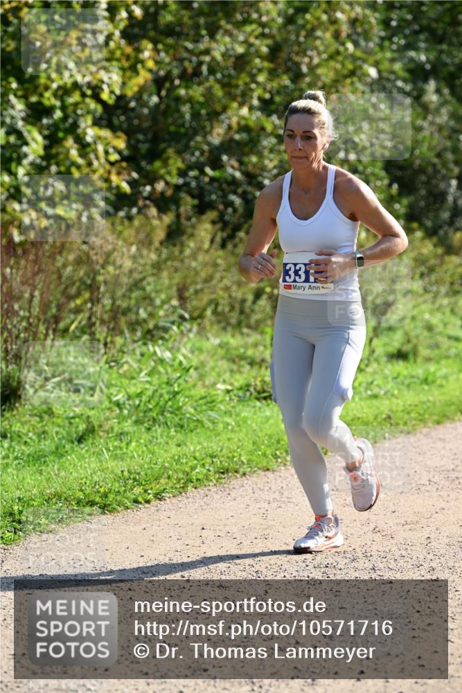 27.09.2026 - 35. Volkslauf durch das schöne Alstertal Dr. Thomas Lammeyer http://msf.ph/oto/10571716 27.09.2026 11:20:09 Laufen 33 meine-sportfotos.de