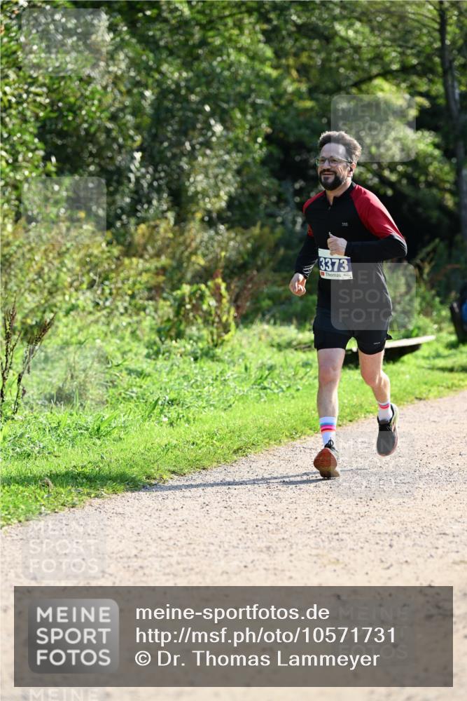 27.09.2026 - 35. Volkslauf durch das schöne Alstertal Dr. Thomas Lammeyer http://msf.ph/oto/10571731 27.09.2026 11:20:12 Laufen 3373 meine-sportfotos.de