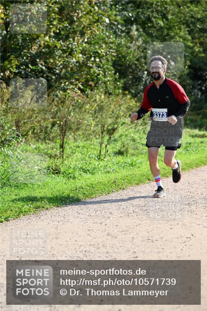 27.09.2026 - 35. Volkslauf durch das schöne Alstertal Dr. Thomas Lammeyer http://msf.ph/oto/10571739 27.09.2026 11:20:13 Laufen 3373 meine-sportfotos.de