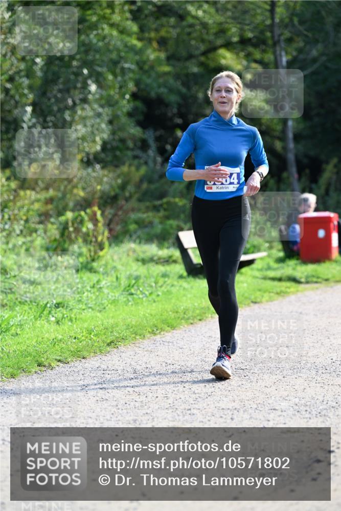 27.09.2026 - 35. Volkslauf durch das schöne Alstertal Dr. Thomas Lammeyer http://msf.ph/oto/10571802 27.09.2026 11:20:40 Laufen 864 meine-sportfotos.de