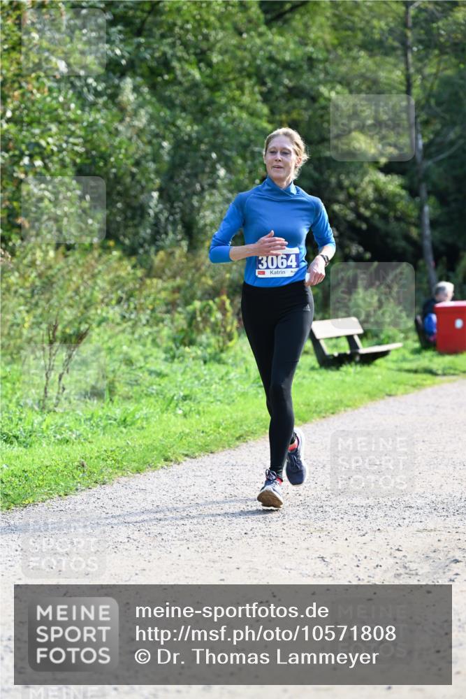 27.09.2026 - 35. Volkslauf durch das schöne Alstertal Dr. Thomas Lammeyer http://msf.ph/oto/10571808 27.09.2026 11:20:40 Laufen 3064 meine-sportfotos.de
