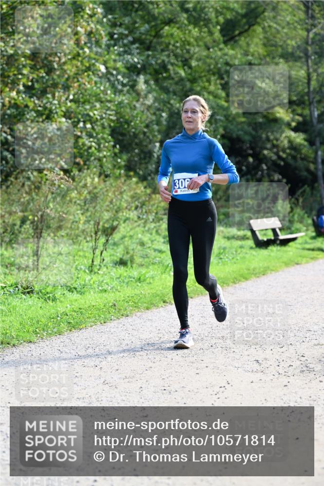 27.09.2026 - 35. Volkslauf durch das schöne Alstertal Dr. Thomas Lammeyer http://msf.ph/oto/10571814 27.09.2026 11:20:41 Laufen 300 meine-sportfotos.de