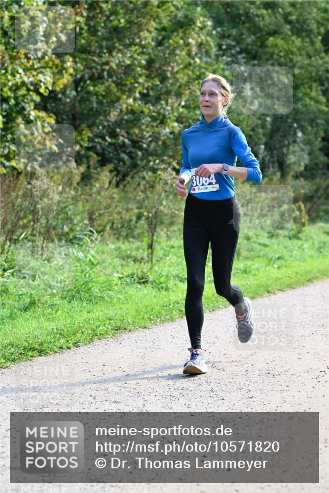 27.09.2026 - 35. Volkslauf durch das schöne Alstertal Dr. Thomas Lammeyer http://msf.ph/oto/10571820 27.09.2026 11:20:41 Laufen 3064 meine-sportfotos.de