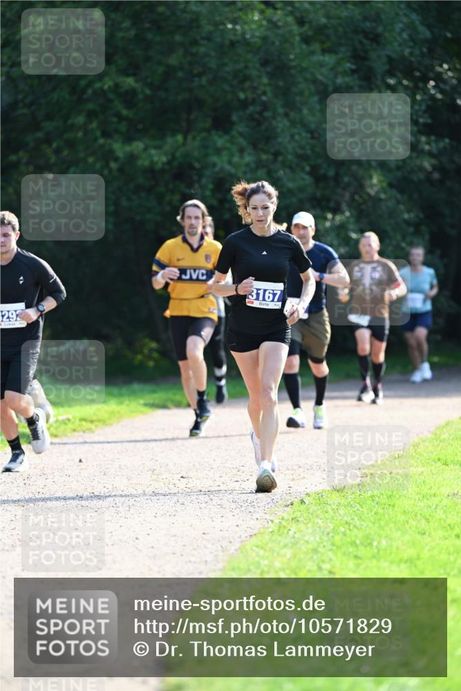 27.09.2026 - 35. Volkslauf durch das schöne Alstertal Dr. Thomas Lammeyer http://msf.ph/oto/10571829 27.09.2026 11:20:59 Laufen 292, 3167 meine-sportfotos.de