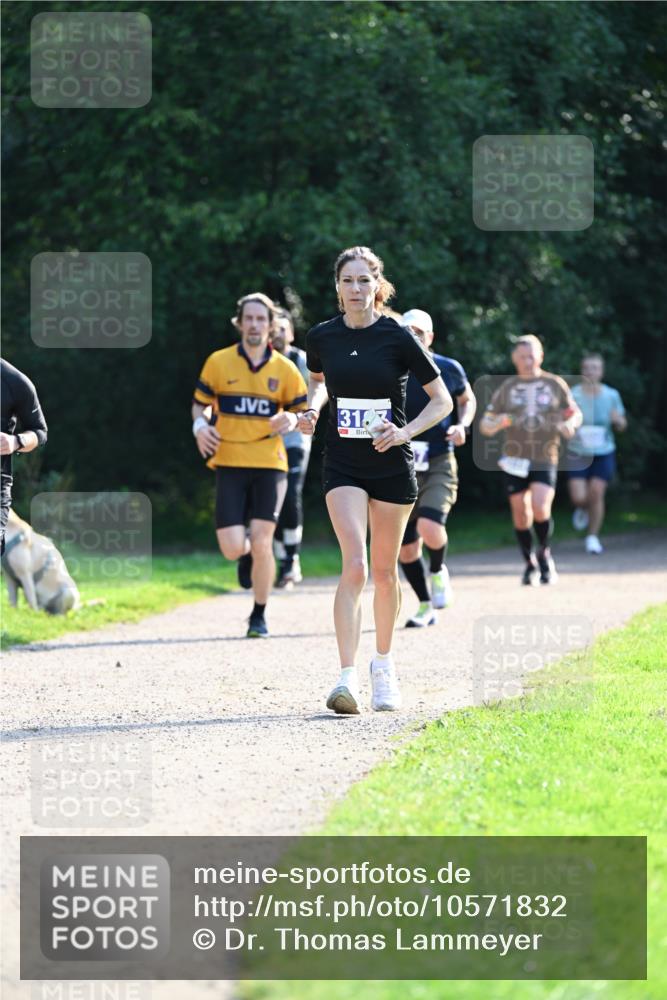 27.09.2026 - 35. Volkslauf durch das schöne Alstertal Dr. Thomas Lammeyer http://msf.ph/oto/10571832 27.09.2026 11:21:00 Laufen 31, 3 meine-sportfotos.de