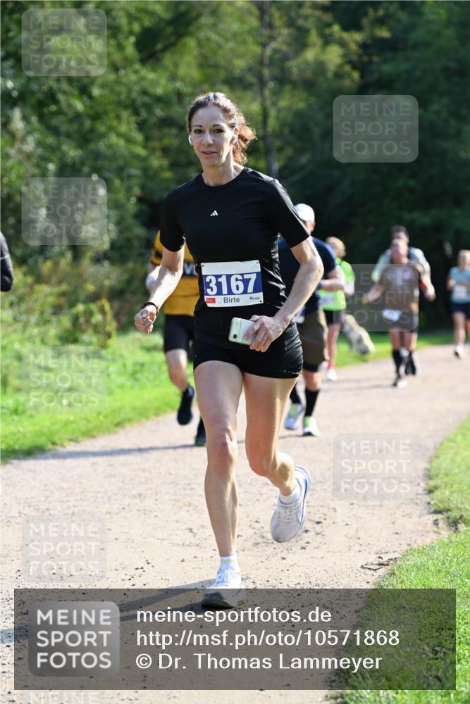 27.09.2026 - 35. Volkslauf durch das schöne Alstertal Dr. Thomas Lammeyer http://msf.ph/oto/10571868 27.09.2026 11:21:04 Laufen 3167 meine-sportfotos.de