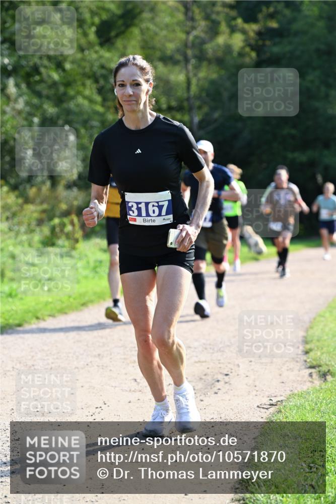 27.09.2026 - 35. Volkslauf durch das schöne Alstertal Dr. Thomas Lammeyer http://msf.ph/oto/10571870 27.09.2026 11:21:04 Laufen 3167 meine-sportfotos.de