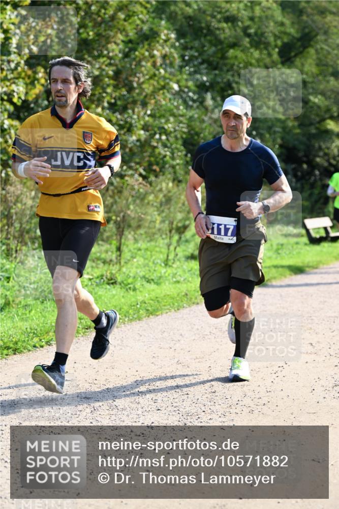 27.09.2026 - 35. Volkslauf durch das schöne Alstertal Dr. Thomas Lammeyer http://msf.ph/oto/10571882 27.09.2026 11:21:06 Laufen 9117 meine-sportfotos.de