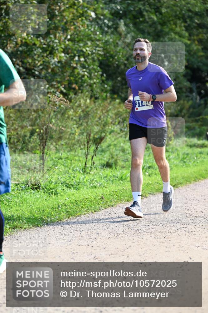 27.09.2026 - 35. Volkslauf durch das schöne Alstertal Dr. Thomas Lammeyer http://msf.ph/oto/10572025 27.09.2026 11:21:41 Laufen 3140 meine-sportfotos.de