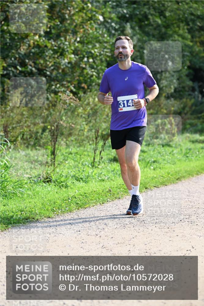 27.09.2026 - 35. Volkslauf durch das schöne Alstertal Dr. Thomas Lammeyer http://msf.ph/oto/10572028 27.09.2026 11:21:41 Laufen 314 meine-sportfotos.de
