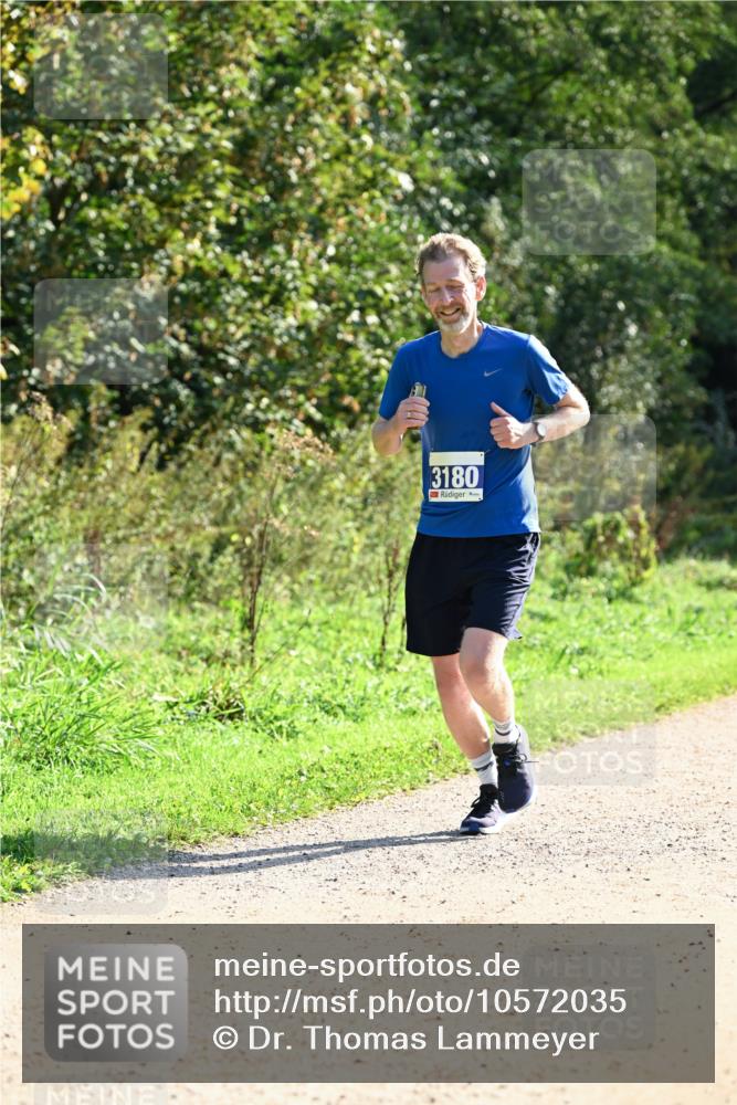 27.09.2026 - 35. Volkslauf durch das schöne Alstertal Dr. Thomas Lammeyer http://msf.ph/oto/10572035 27.09.2026 11:21:48 Laufen 3180 meine-sportfotos.de