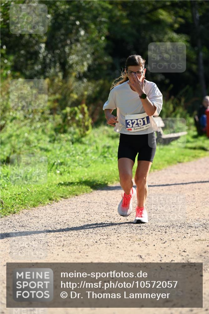 27.09.2026 - 35. Volkslauf durch das schöne Alstertal Dr. Thomas Lammeyer http://msf.ph/oto/10572057 27.09.2026 11:21:55 Laufen 3291 meine-sportfotos.de