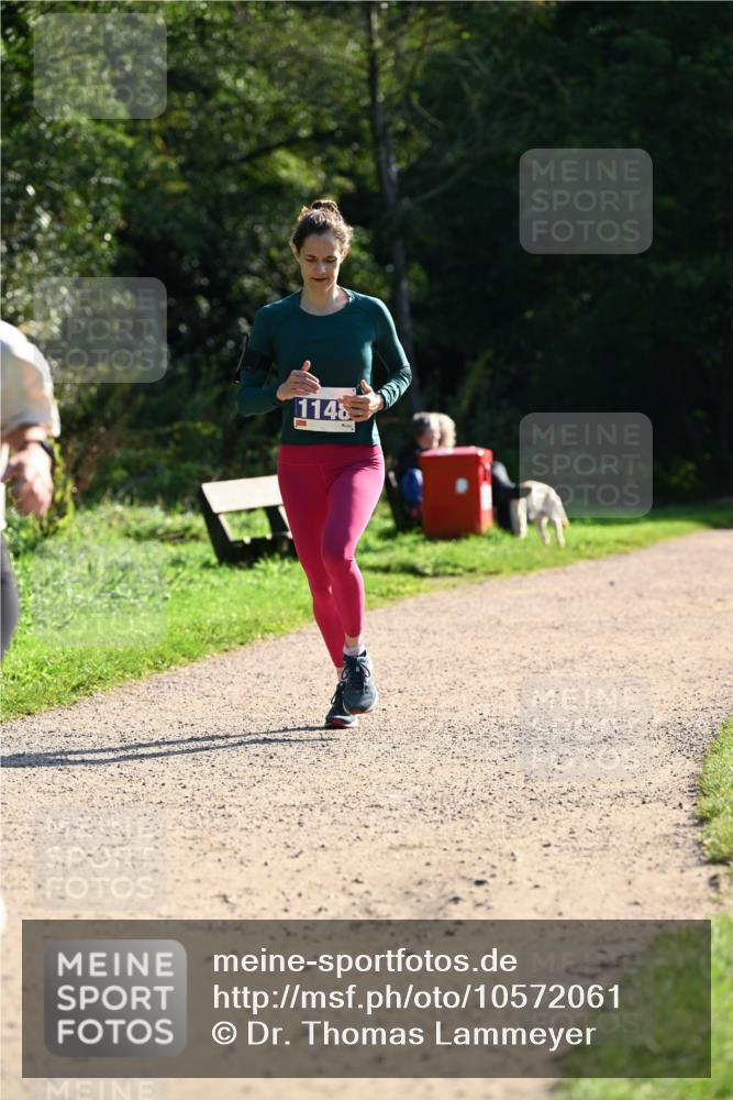 27.09.2026 - 35. Volkslauf durch das schöne Alstertal Dr. Thomas Lammeyer http://msf.ph/oto/10572061 27.09.2026 11:21:56 Laufen 1148 meine-sportfotos.de