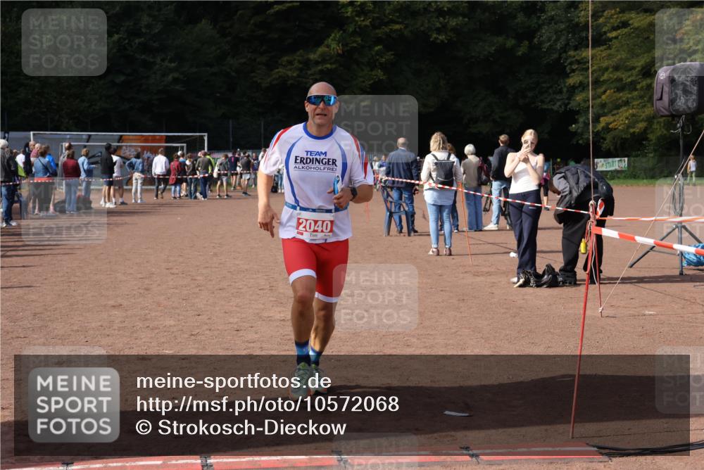 27.09.2026 - 35. Volkslauf durch das schöne Alstertal Strokosch-Dieckow http://msf.ph/oto/10572068 27.09.2026 12:21:07 Ziel 2040 meine-sportfotos.de
