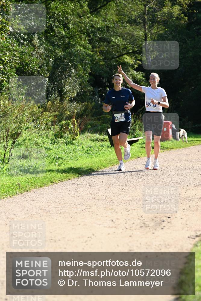 27.09.2026 - 35. Volkslauf durch das schöne Alstertal Dr. Thomas Lammeyer http://msf.ph/oto/10572096 27.09.2026 11:22:04 Laufen 3367, 3366 meine-sportfotos.de
