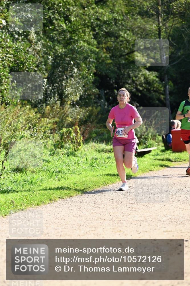 27.09.2026 - 35. Volkslauf durch das schöne Alstertal Dr. Thomas Lammeyer http://msf.ph/oto/10572126 27.09.2026 11:22:10 Laufen 3324 meine-sportfotos.de