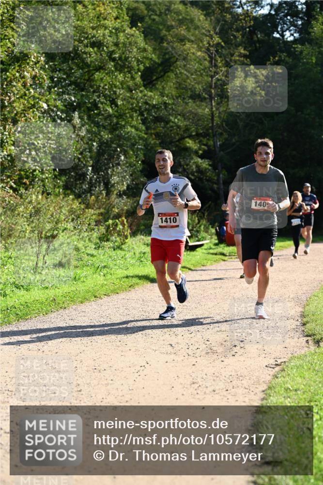 27.09.2026 - 35. Volkslauf durch das schöne Alstertal Dr. Thomas Lammeyer http://msf.ph/oto/10572177 27.09.2026 11:22:17 Laufen 1410, 140 meine-sportfotos.de