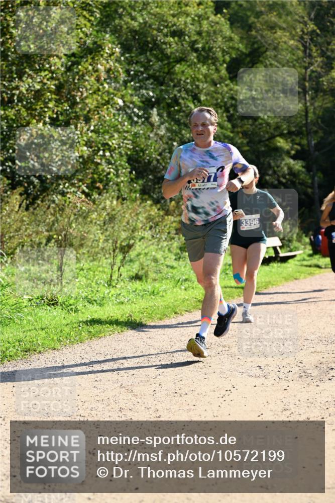 27.09.2026 - 35. Volkslauf durch das schöne Alstertal Dr. Thomas Lammeyer http://msf.ph/oto/10572199 27.09.2026 11:22:20 Laufen 3396 meine-sportfotos.de