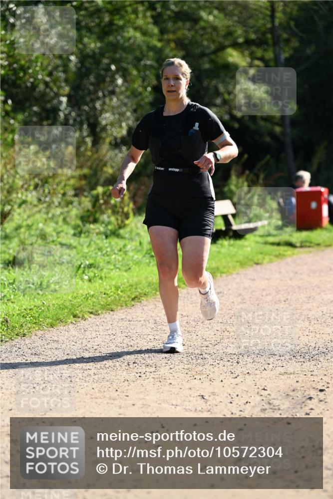 27.09.2026 - 35. Volkslauf durch das schöne Alstertal Dr. Thomas Lammeyer http://msf.ph/oto/10572304 27.09.2026 11:22:48 Laufen  meine-sportfotos.de