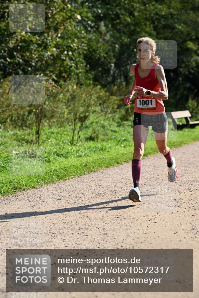 27.09.2026 - 35. Volkslauf durch das schöne Alstertal Dr. Thomas Lammeyer http://msf.ph/oto/10572317 27.09.2026 11:22:55 Laufen 1001 meine-sportfotos.de