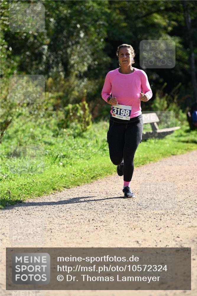 27.09.2026 - 35. Volkslauf durch das schöne Alstertal Dr. Thomas Lammeyer http://msf.ph/oto/10572324 27.09.2026 11:23:17 Laufen 3198 meine-sportfotos.de