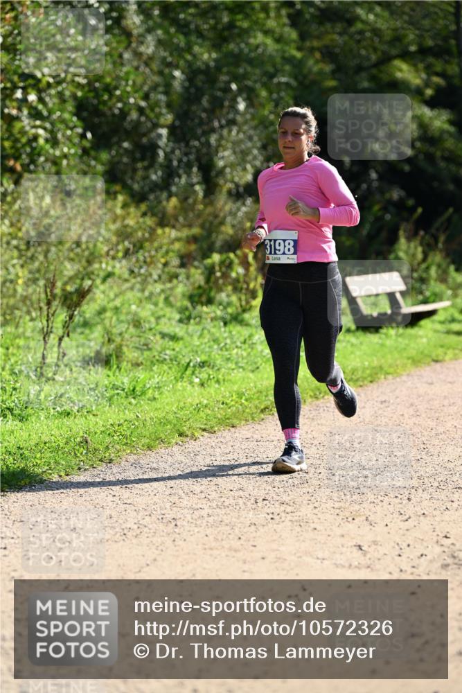 27.09.2026 - 35. Volkslauf durch das schöne Alstertal Dr. Thomas Lammeyer http://msf.ph/oto/10572326 27.09.2026 11:23:17 Laufen 3198 meine-sportfotos.de