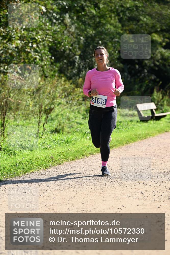 27.09.2026 - 35. Volkslauf durch das schöne Alstertal Dr. Thomas Lammeyer http://msf.ph/oto/10572330 27.09.2026 11:23:18 Laufen 3198 meine-sportfotos.de