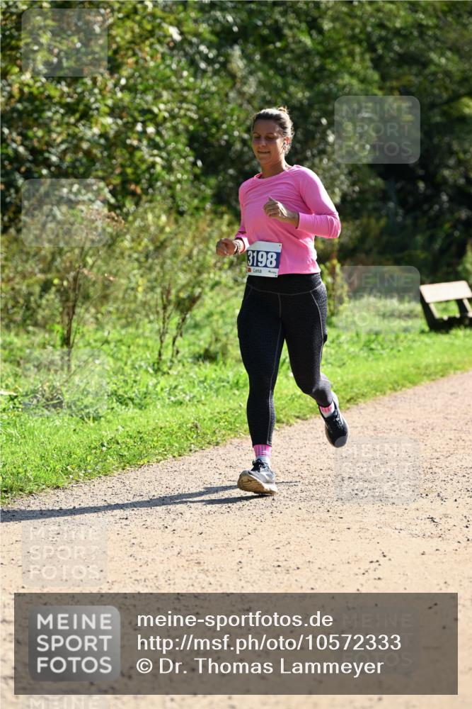 27.09.2026 - 35. Volkslauf durch das schöne Alstertal Dr. Thomas Lammeyer http://msf.ph/oto/10572333 27.09.2026 11:23:18 Laufen 3198 meine-sportfotos.de