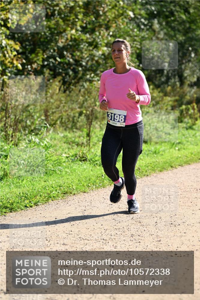27.09.2026 - 35. Volkslauf durch das schöne Alstertal Dr. Thomas Lammeyer http://msf.ph/oto/10572338 27.09.2026 11:23:19 Laufen 3198 meine-sportfotos.de