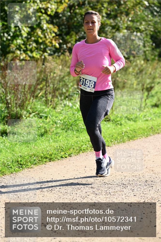 27.09.2026 - 35. Volkslauf durch das schöne Alstertal Dr. Thomas Lammeyer http://msf.ph/oto/10572341 27.09.2026 11:23:19 Laufen 3198 meine-sportfotos.de