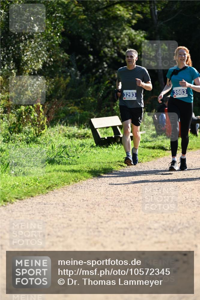 27.09.2026 - 35. Volkslauf durch das schöne Alstertal Dr. Thomas Lammeyer http://msf.ph/oto/10572345 27.09.2026 11:23:22 Laufen 3293, 3983 meine-sportfotos.de