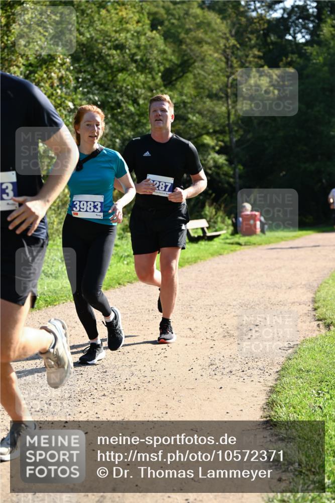 27.09.2026 - 35. Volkslauf durch das schöne Alstertal Dr. Thomas Lammeyer http://msf.ph/oto/10572371 27.09.2026 11:23:27 Laufen 3, 3983, 287 meine-sportfotos.de