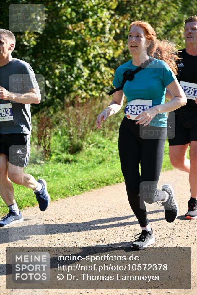 27.09.2026 - 35. Volkslauf durch das schöne Alstertal Dr. Thomas Lammeyer http://msf.ph/oto/10572378 27.09.2026 11:23:27 Laufen 293, 3982, 28 meine-sportfotos.de