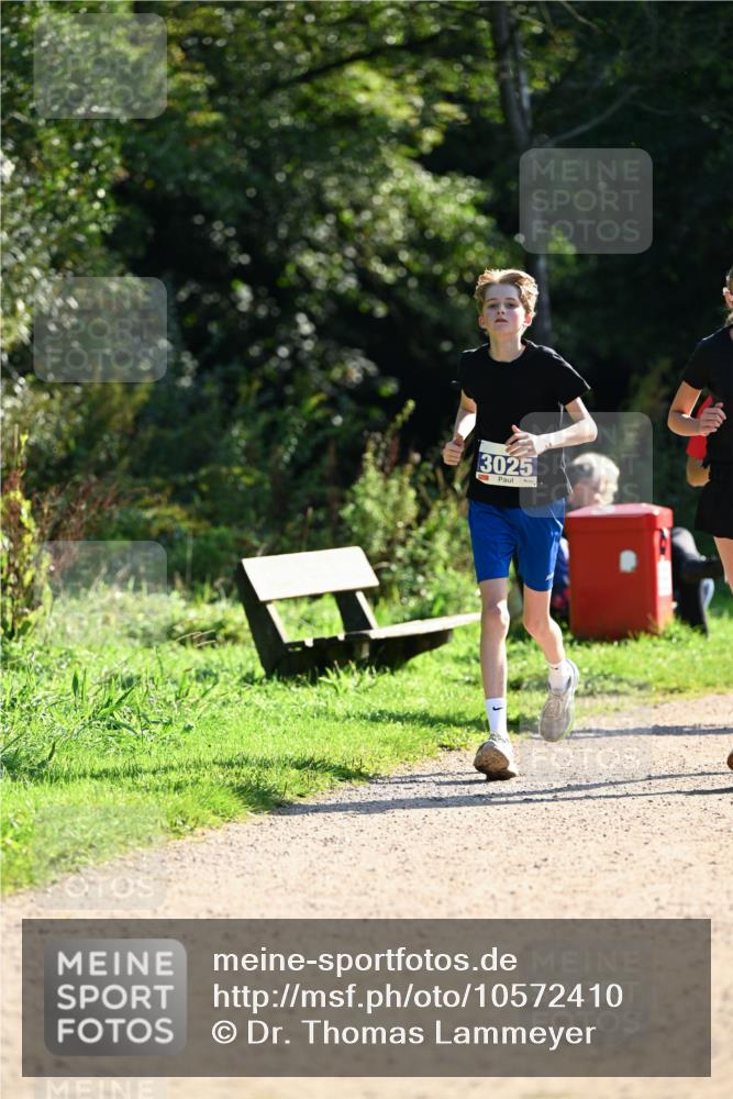 27.09.2026 - 35. Volkslauf durch das schöne Alstertal Dr. Thomas Lammeyer http://msf.ph/oto/10572410 27.09.2026 11:23:34 Laufen 3025 meine-sportfotos.de