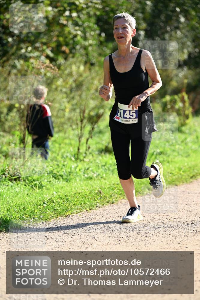 27.09.2026 - 35. Volkslauf durch das schöne Alstertal Dr. Thomas Lammeyer http://msf.ph/oto/10572466 27.09.2026 11:23:42 Laufen 145 meine-sportfotos.de